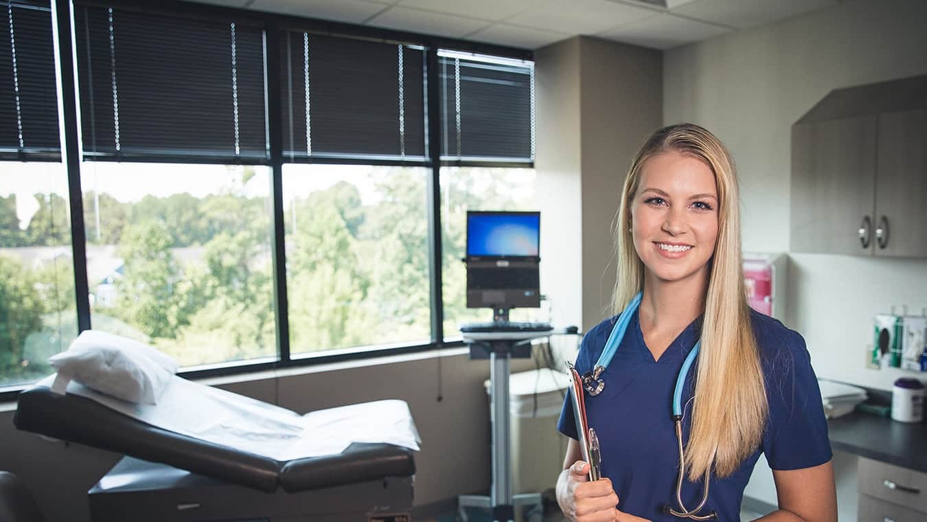 A nurse: Pursue an RN to B.S. in Nursing program online at Regent University.