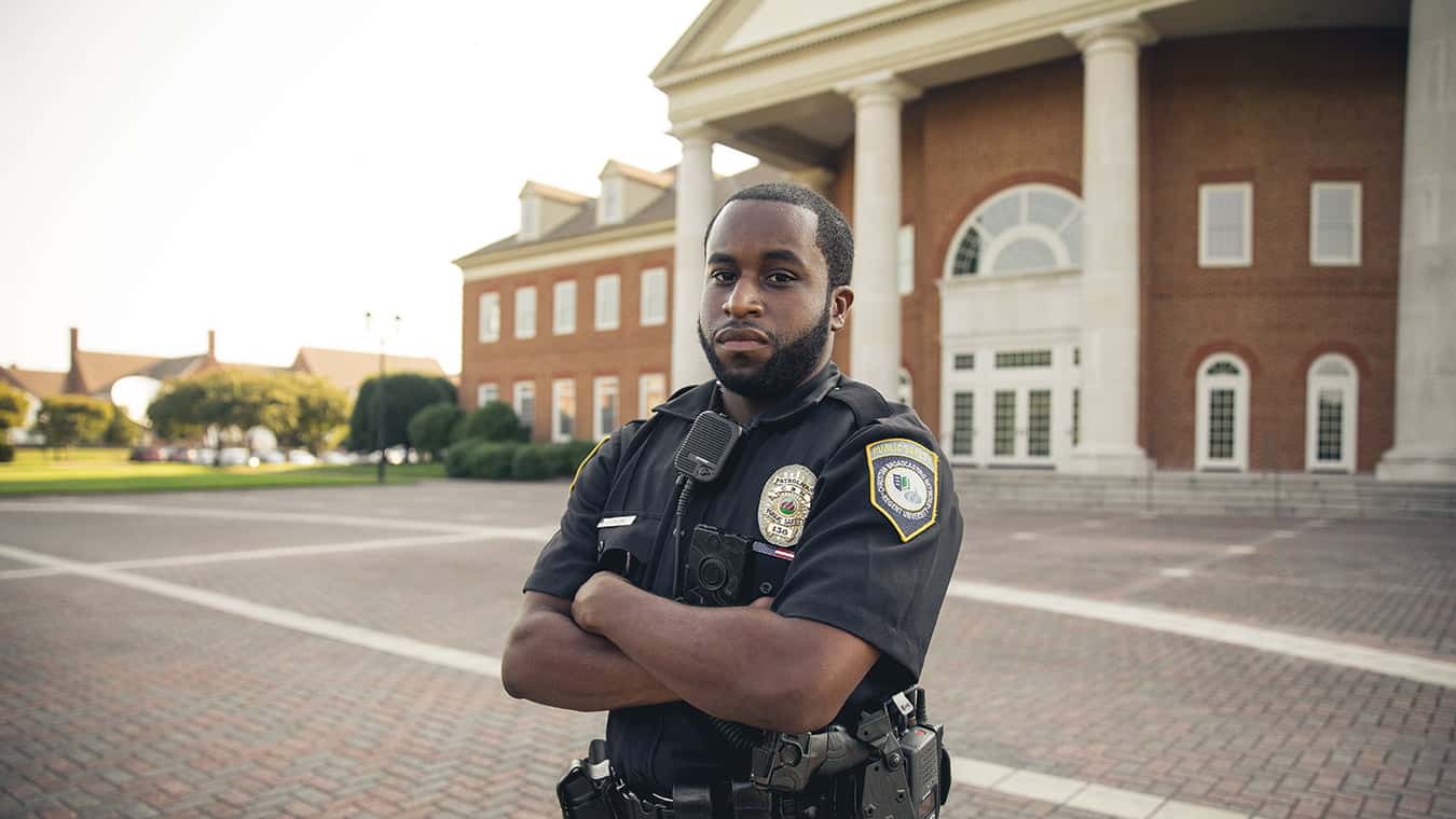 A police officer: Pursue Regent's A.S. in Criminal Justice degree online or in Virginia Beach, VA 23464.