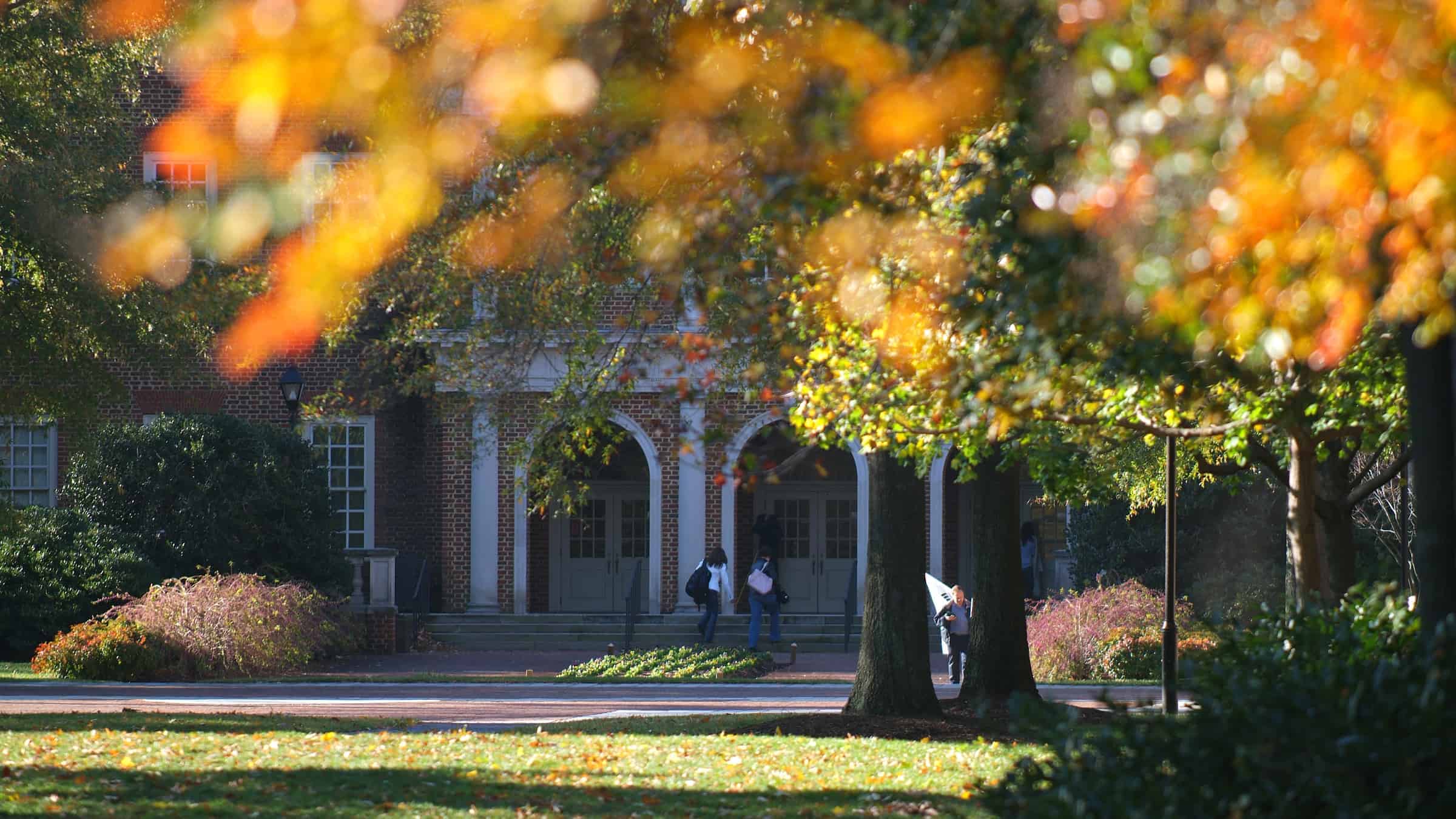 students entering Robertson Hall, which houses Regent's law school in Virginia.