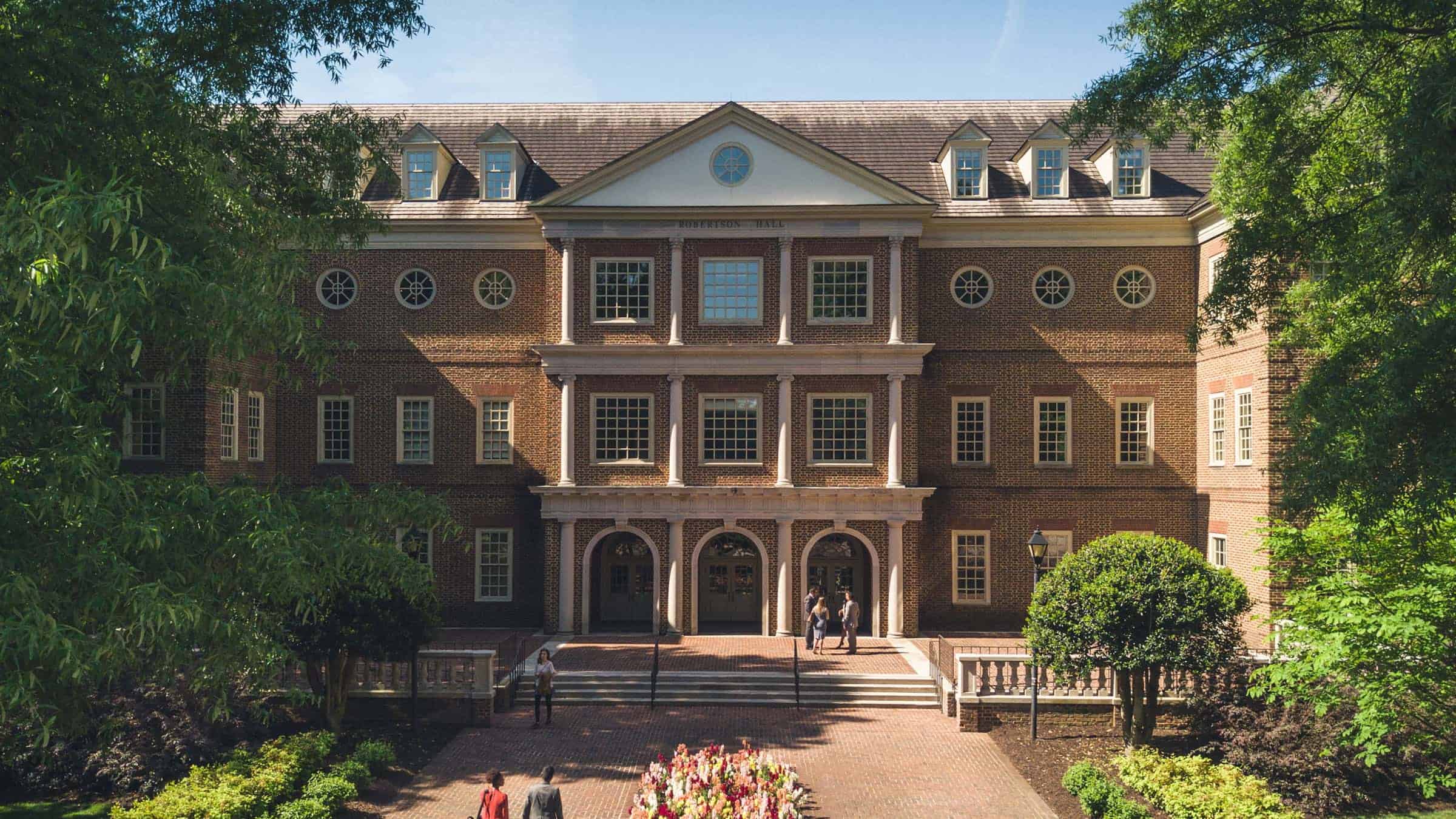 Hurdling Creativity Barriers Encouraging Workplace Innovation Regent