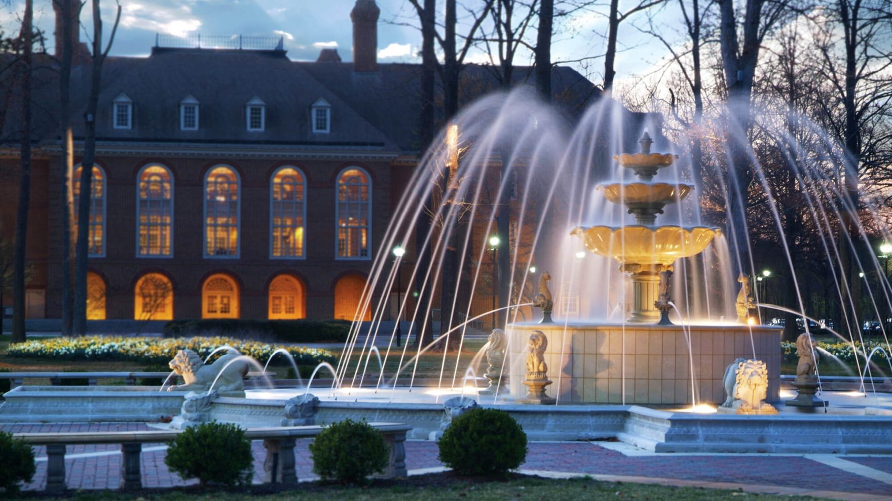 Regent Law Library Regent University
