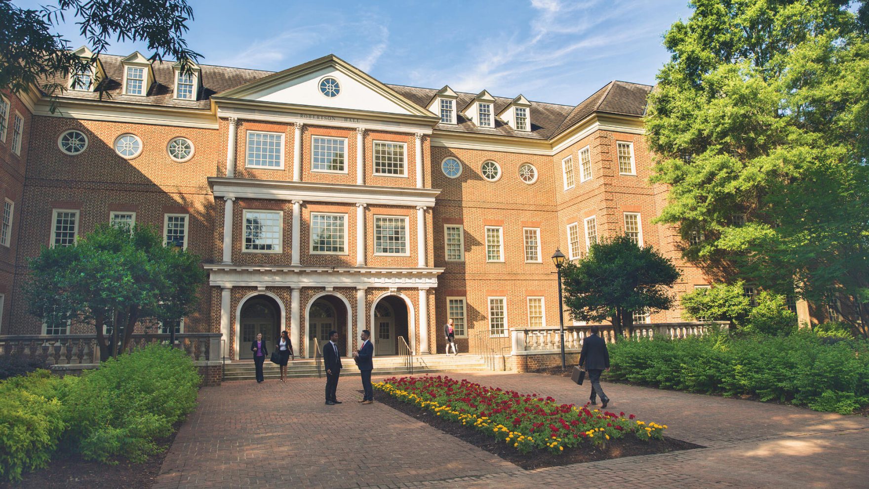 Robertson Hall located on Regent University campus in Virginia Beach. Explore Regent Law giving options.