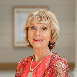 Melinda Gibson
Senior Director of Advancement