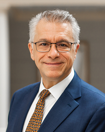 Dr. Simon Tarr, Dean of Regent University School of Communication and the Arts and Honors College