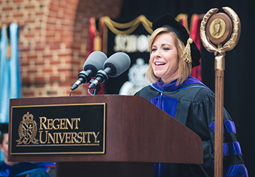 Kristen-Waggoner-Graduation