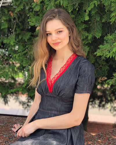 Regent University student Liliya Boiko (SBL ’23), recipient of a scholarship through the Regent Fund.