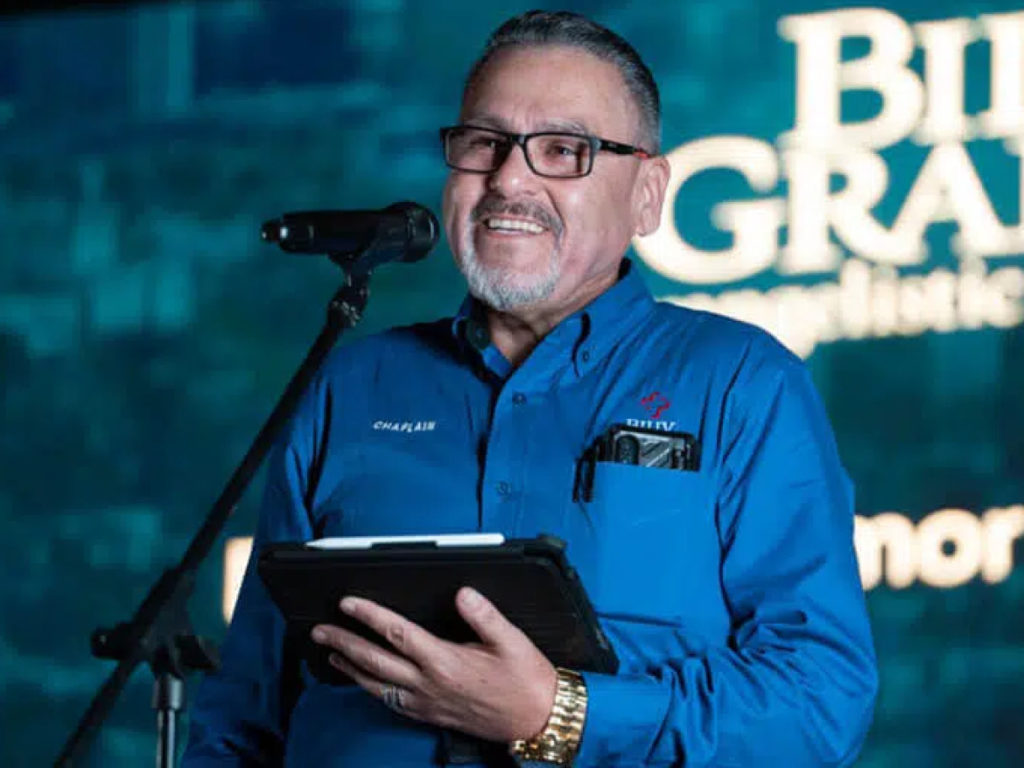 Mario Samaniego (SOD ’25), Regent University Master of Divinity student and volunteer chaplain, speaking at a ministry event.